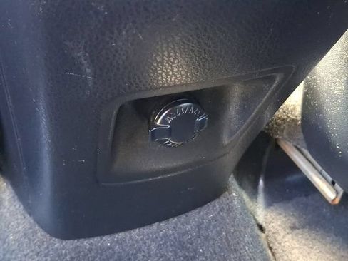 Used 2017 Toyota RAV4 XLE AWD/4WD image 20