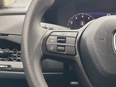 Used 2024 Honda Accord LX image 28