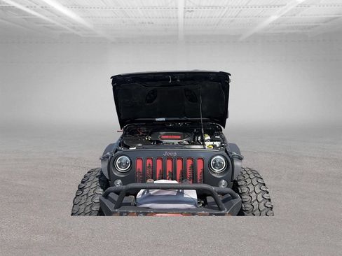Used 2018 Jeep Wrangler Unlimited Rubicon AWD/4WD image 35