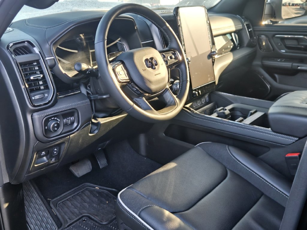 Used 2026 RAM 1500 Limited AWD/4WD image 9