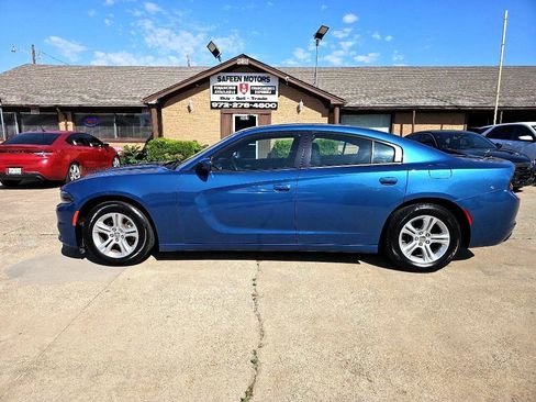 Used 2022 Dodge Charger SXT image 5