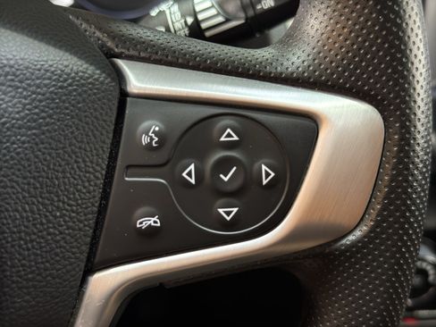 Used 2023 GMC Terrain SLE FWD image 23
