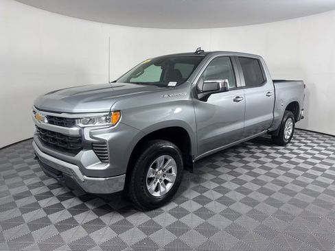 Used 2026 Chevrolet Silverado 1500 LT image 5