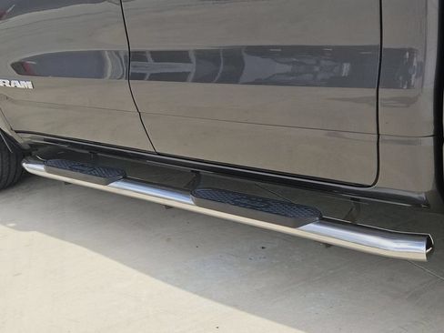 Used 2019 RAM 1500 Big Horn RWD image 46