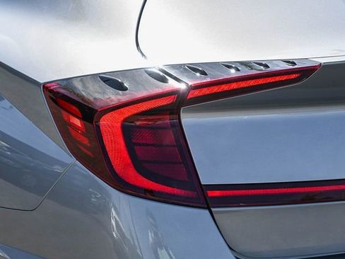 Certified 2023 Hyundai Sonata SEL image 8