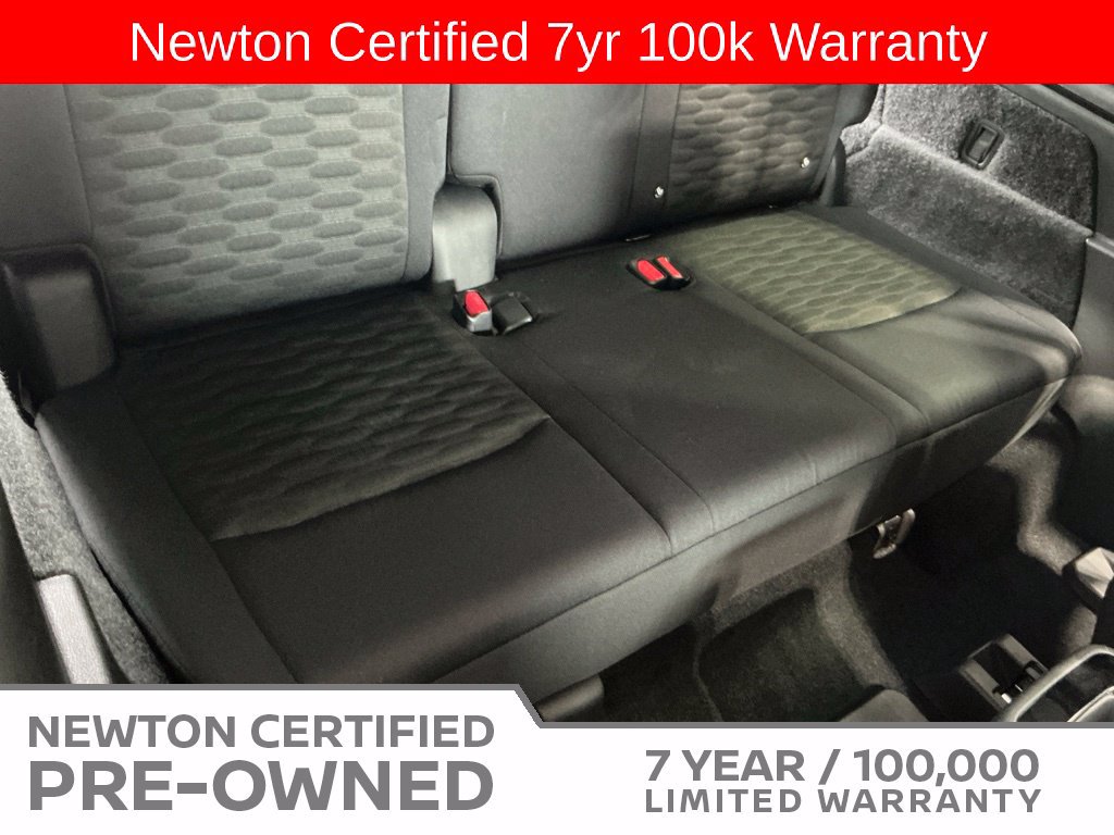 Used 2025 Nissan Pathfinder SV w/ SV Premium Package FWD image 23