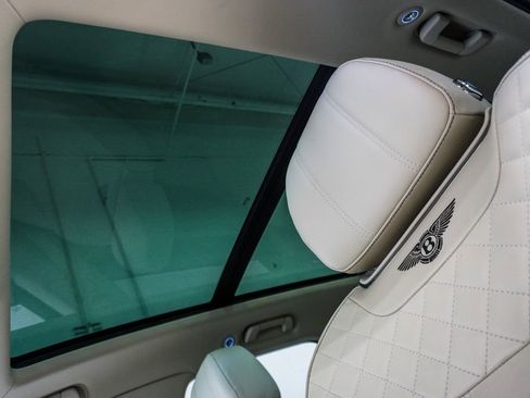 Used 2020 Bentley Bentayga Speed image 8