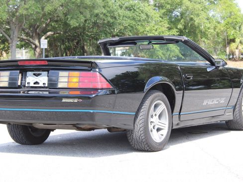 Used 1988 Chevrolet Camaro LT RWD image 9