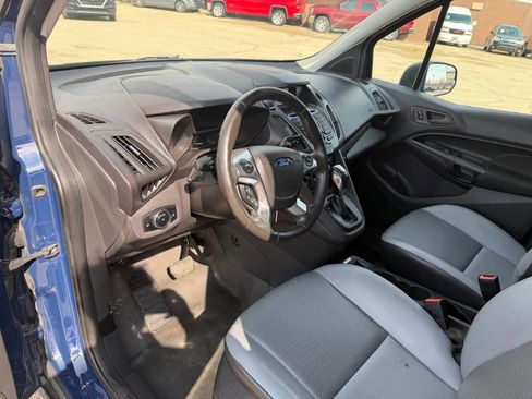 Used 2016 Ford Transit Connect XL FWD image 21