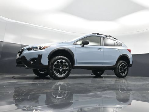 Used 2023 Subaru Crosstrek 2.0i AWD/4WD image 37