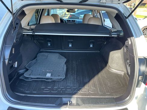 Used 2018 Subaru Outback 2.5i Limited w/ Popular Package #2 image 64