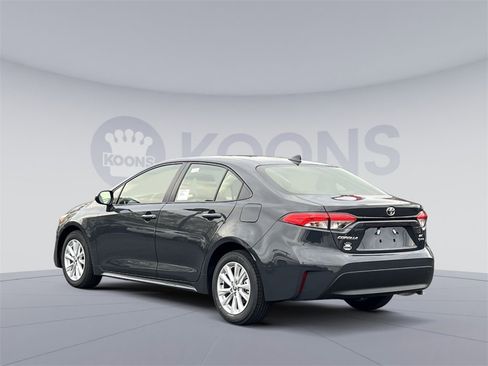 New 2026 Toyota Corolla LE w/ LE Premium Package image 4