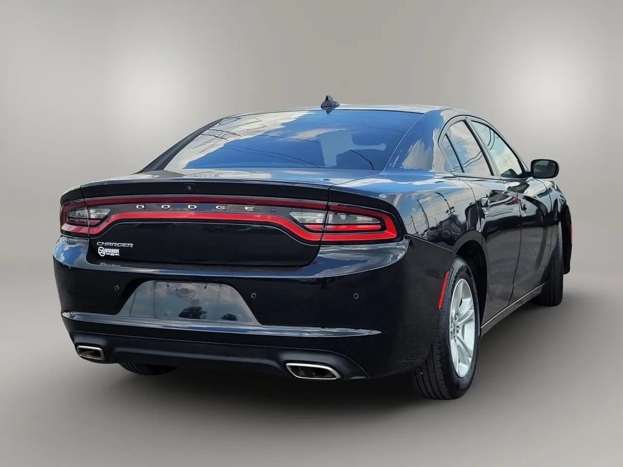 Used 2023 Dodge Charger SXT RWD image 19