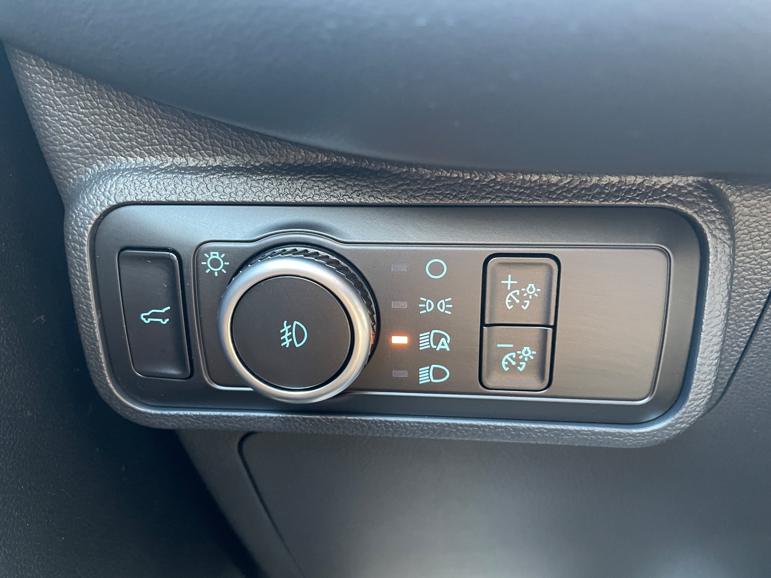 Certified 2026 Ford Explorer ST w/ Sun And Sound Package AWD/4WD image 18