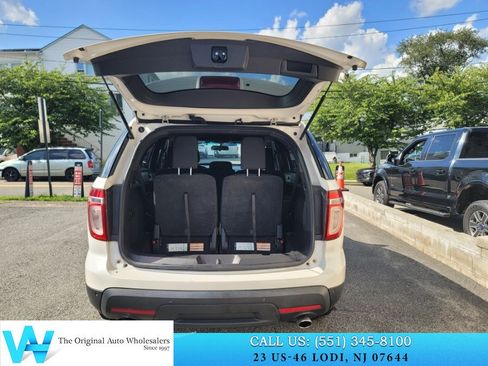 Used 2014 Ford Explorer XLT AWD/4WD image 16