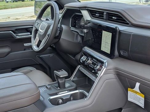 New 2026 GMC Sierra 1500 Denali AWD/4WD image 9