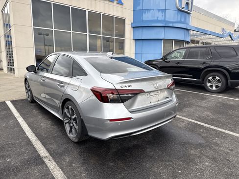 Used 2026 Honda Civic Sport Touring image 5