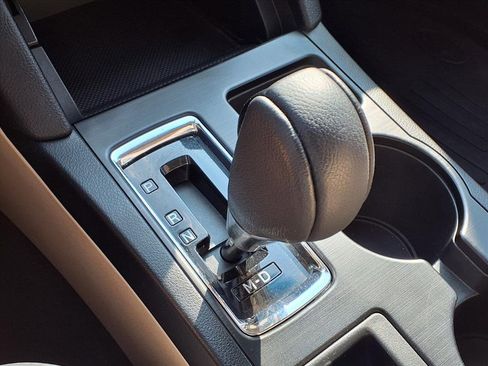 Used 2018 Subaru Outback 3.6R Limited image 24