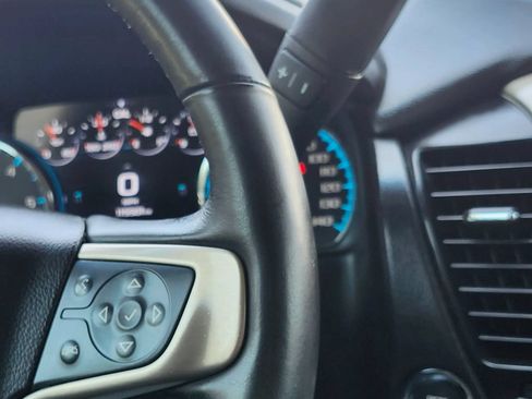 Used 2017 GMC Yukon Denali AWD/4WD image 35