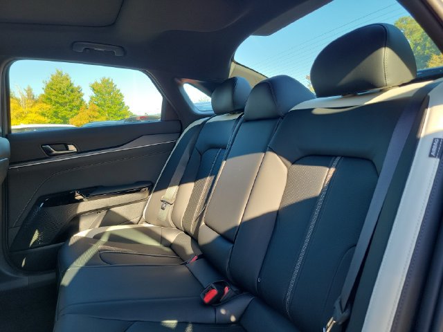 New 2027 Kia K5 GT-Line w/ GT-Line Premium Package FWD image 9