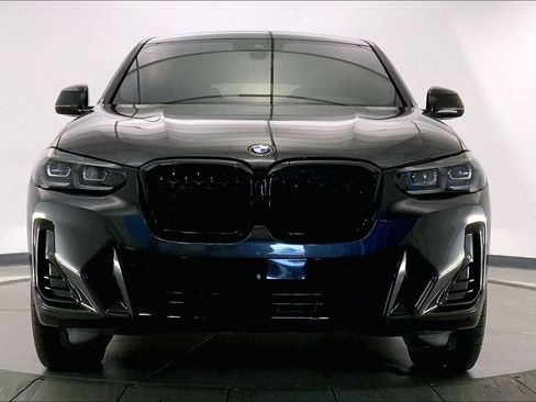 Used 2024 BMW X4 xDrive30i w/ Premium Package AWD/4WD image 2