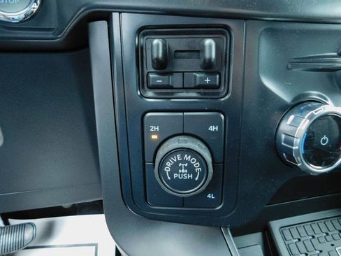 New 2024 Ford F150 XLT w/ Equipment Group 303A High image 32