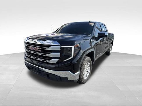 Used 2024 GMC Sierra 1500 SLE AWD/4WD image 4