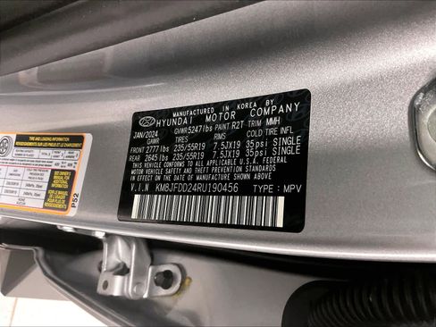 Used 2024 Hyundai Tucson Limited image 55