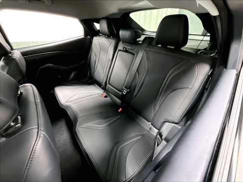 Used 2022 Ford Mustang Mach-E Premium AWD/4WD image 30