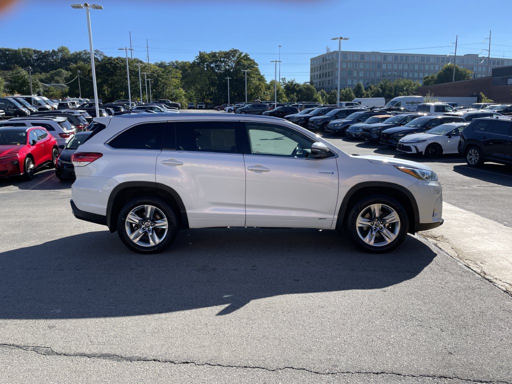 Used 2018 Toyota Highlander Limited AWD/4WD image 7