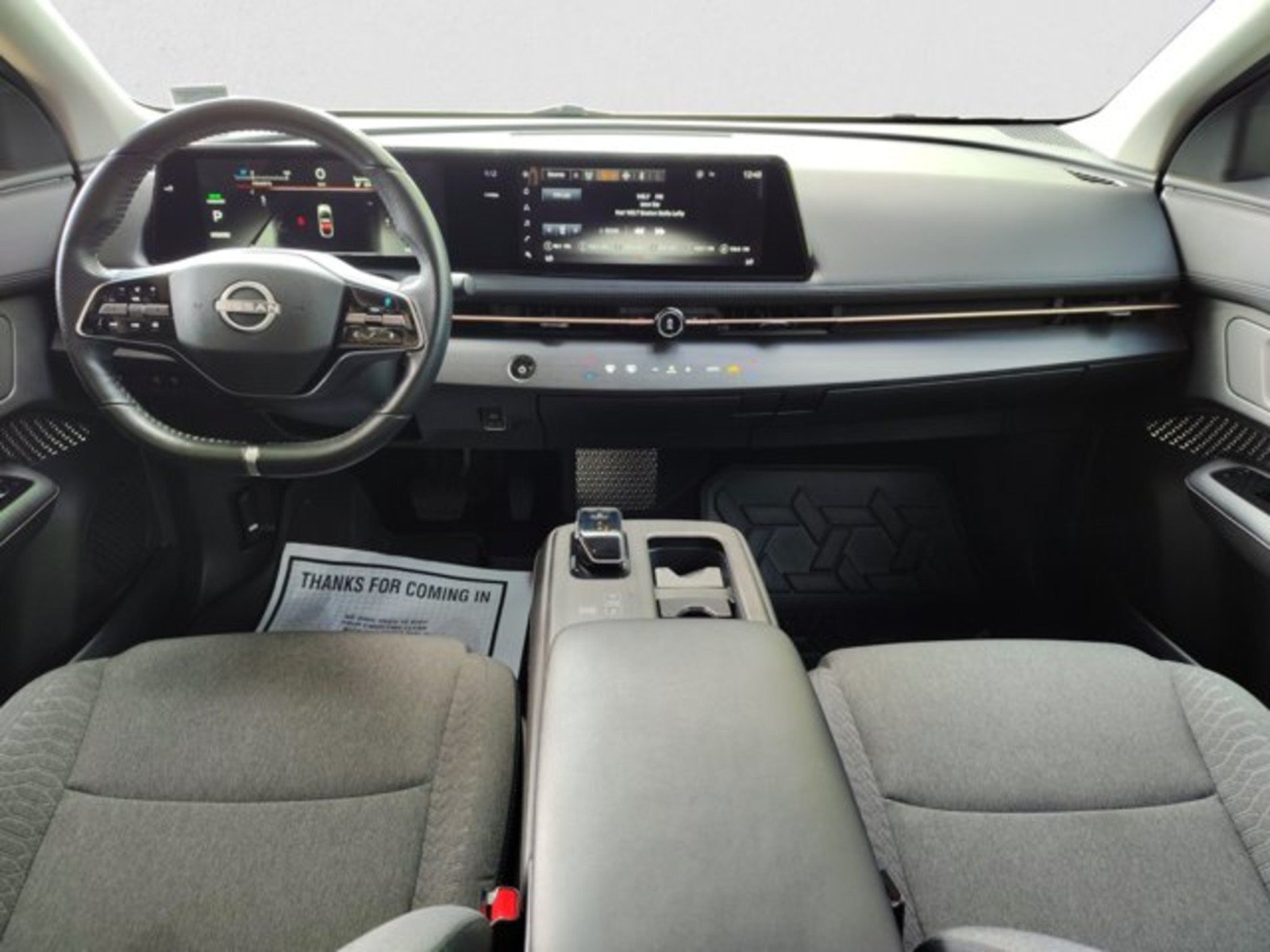 Used 2023 Nissan Ariya FWD image 12