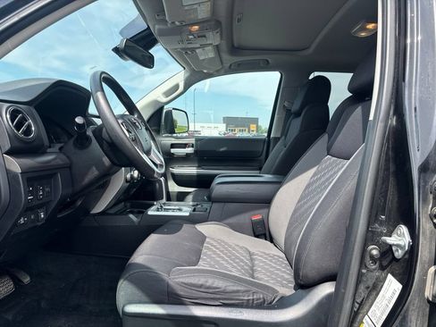 Used 2021 Toyota Tundra SR5 AWD/4WD image 10