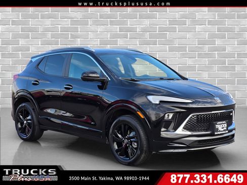 Used 2025 Buick Encore GX Sport Touring w/ Advanced Technology Package AWD/4WD image 1