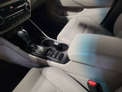 Used 2019 Hyundai Tucson SE AWD/4WD image 26