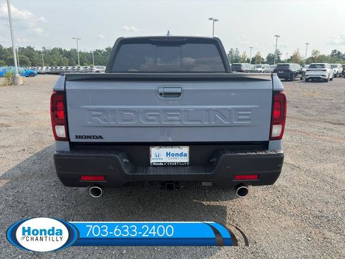 New 2026 Honda Ridgeline Black Edition image 6