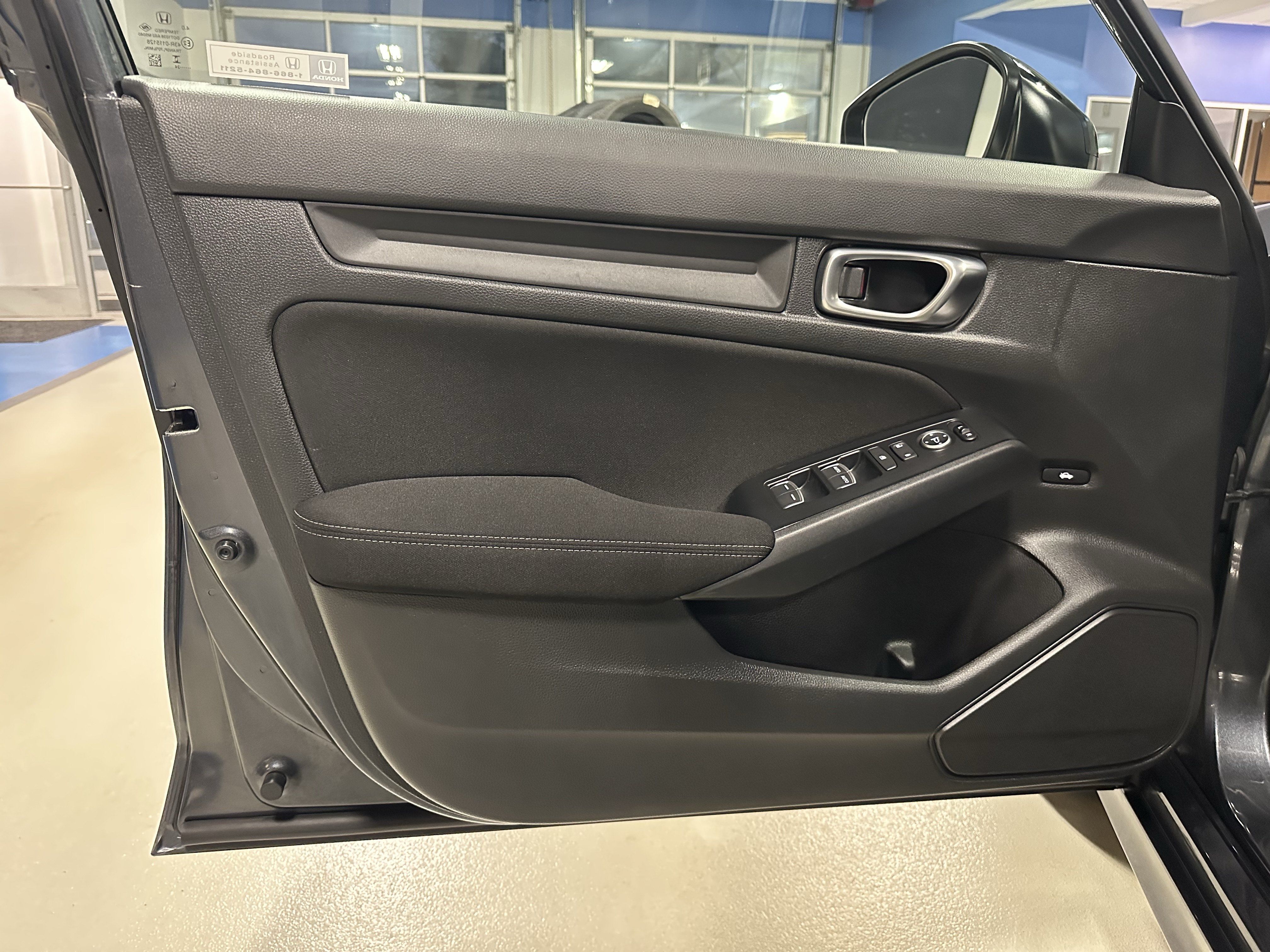 Used 2024 Honda Civic Sport image 19