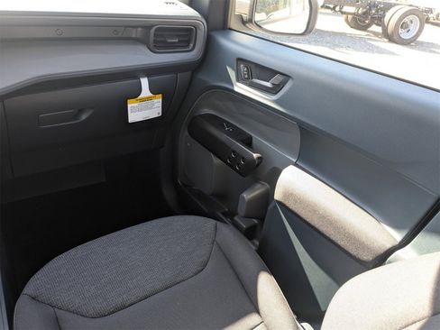 New 2026 Ford Maverick XL image 17