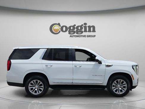 Used 2025 GMC Yukon Denali RWD image 6