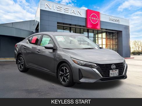 Used 2025 Nissan Sentra SV w/ All-Weather Package image 2