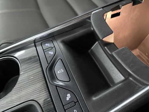 Used 2019 Chevrolet Impala LT w/ LT Leather Package FWD image 53