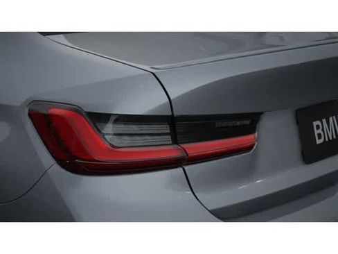 New 2026 BMW 330i Sedan w/ M Sport Package RWD image 8