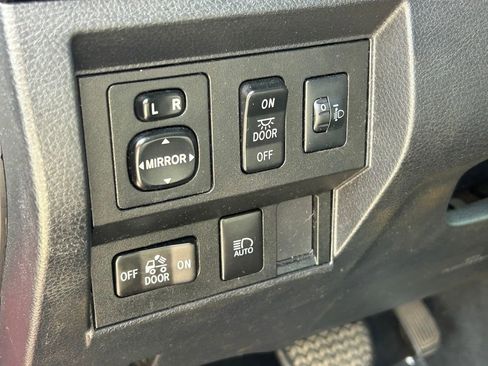 Used 2021 Toyota Tundra SR RWD image 22