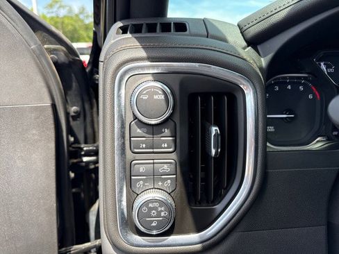 Used 2022 GMC Sierra 1500 AT4 w/ AT4 Premium Package AWD/4WD image 22
