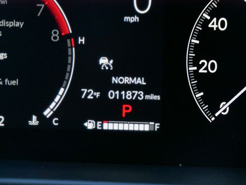 Certified 2025 Honda Ridgeline Sport image 22