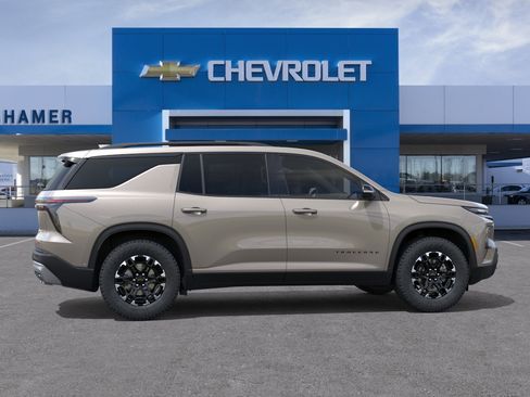 New 2027 Chevrolet Traverse Z71 w/ Enhanced Driving Package AWD/4WD image 31