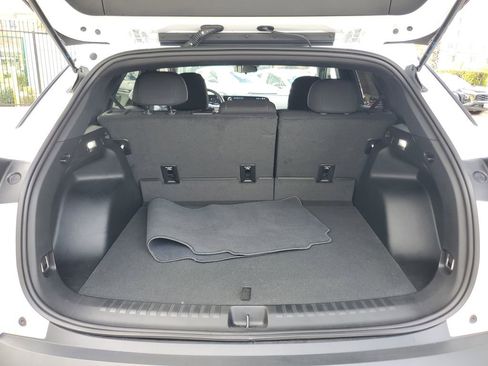 Used 2026 Chevrolet Blazer EV LT w/ Midnight/Sport Edition image 8