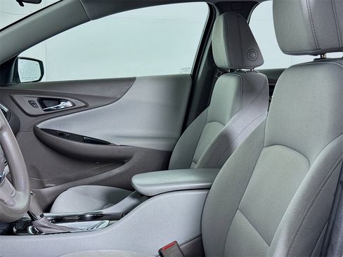 Used 2020 Chevrolet Malibu LS w/ Driver Confidence Package II image 10