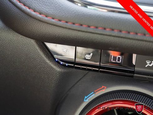 Used 2025 Chevrolet Blazer RS w/ Driver Confidence II Package AWD/4WD image 5