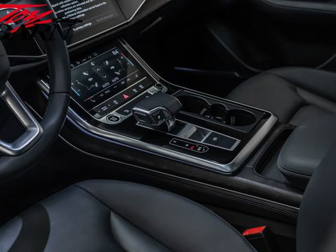 Used 2023 Audi Q7 2.0T Premium Plus w/ Premium Plus Package image 29