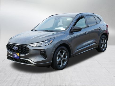 Certified 2024 Ford Escape ST-Line image 3